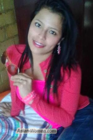 163769 - Yeimi Age: 33 - Colombia