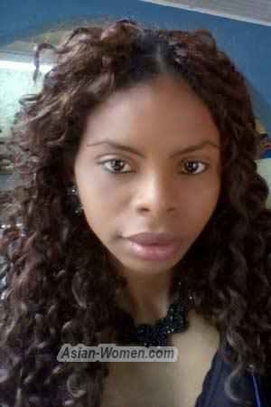 174744 - Jessica Age: 38 - Colombia