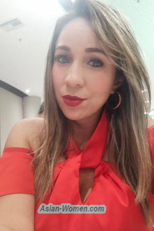 183435 - Lucia Age: 39 - Colombia