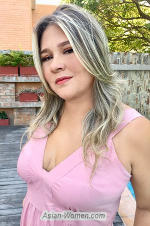 189215 - Lina Age: 44 - Colombia