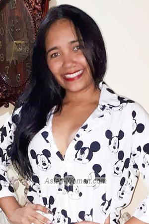 193451 - Melissa Age: 29 - Colombia