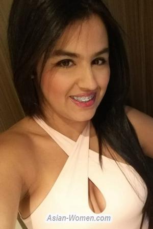 195905 - Zulyani Age: 37 - Colombia