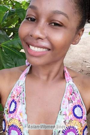 195912 - Liliana Age: 46 - Colombia