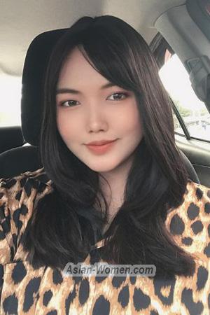 197163 - Paweena (Jes) Age: 29 - Thailand