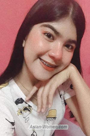 201758 - Natcha Age: 25 - Thailand