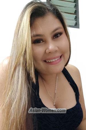 205244 - Daniela Age: 30 - Colombia