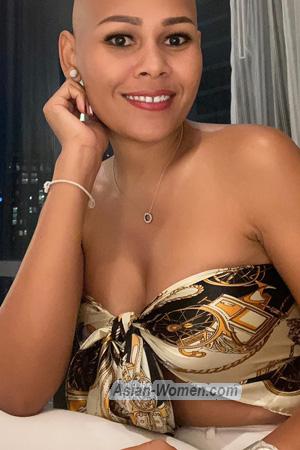 213060 - Chansunee � Age: 35 - Thailand