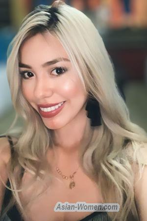 214705 - Valentina Age: 28 - Colombia