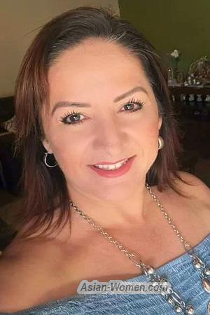 215259 - Lucy Age: 56 - Costa Rica