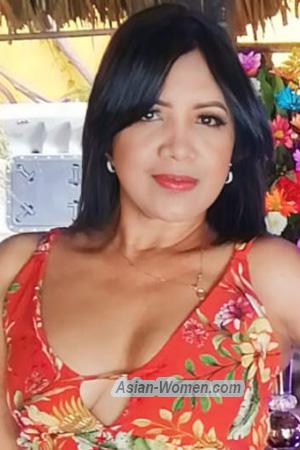 215865 - Xiomara Age: 48 - Colombia