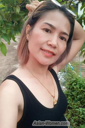 217367 - Kornkanok Age: 46 - Thailand