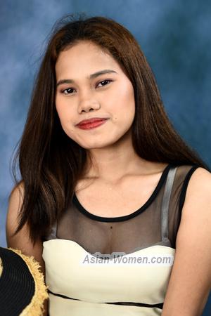 217916 - Genilyn Age: 25 - Philippines
