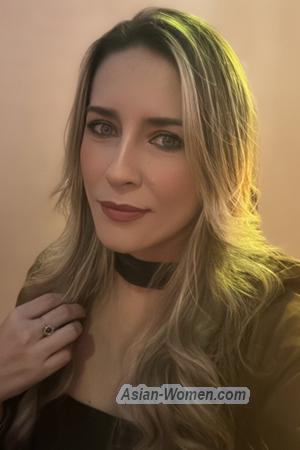 220123 - Viviana Age: 41 - Colombia