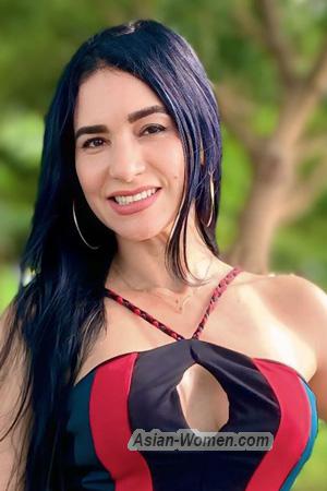 221173 - Danisela Age: 47 - Colombia