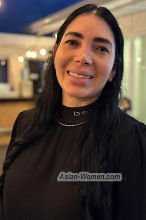 221458 - Belky Age: 43 - Colombia