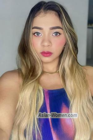 221512 - Julissa Age: 26 - Colombia