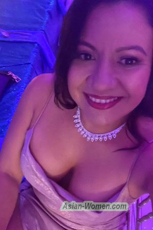 221804 - Lilliam Age: 44 - Costa Rica