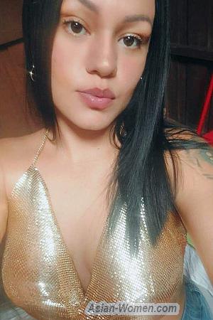 222719 - Hazel Age: 32 - Costa Rica