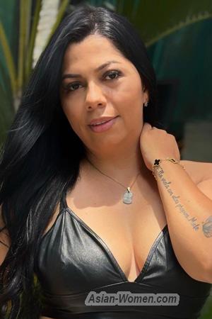 223577 - Tatiana Age: 38 - Colombia