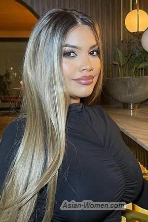 225097 - Yarimar Age: 32 - Colombia